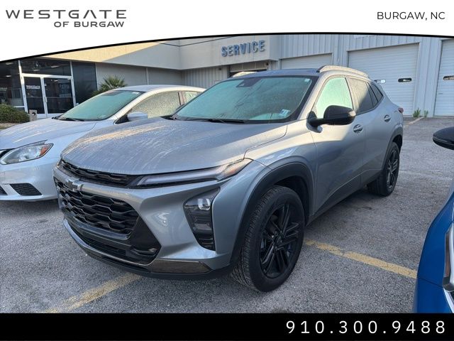 2024 Chevrolet Trax ACTIV photo 2