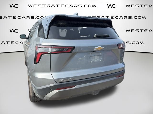 2025 Chevrolet Equinox LT photo 4