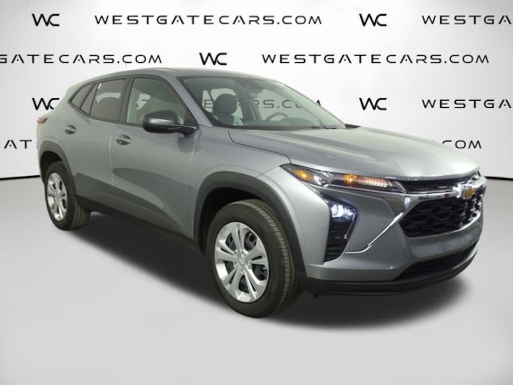 Used 2024 Chevrolet Trax LS SUV