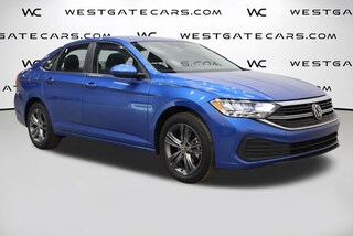 2024 Volkswagen Jetta 1.5T SE Sedan