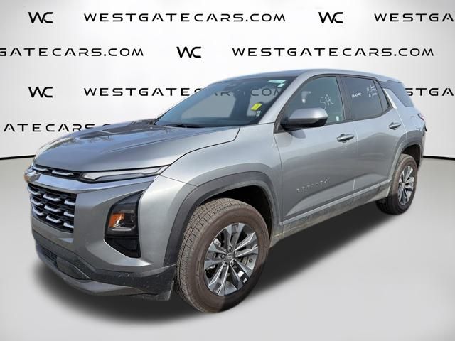 2025 Chevrolet Equinox LT photo 3