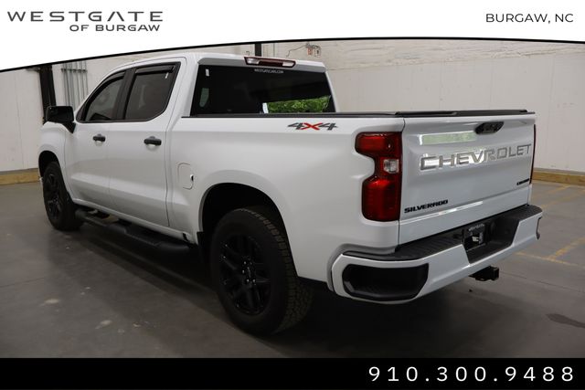 2024 Chevrolet Silverado 1500 Custom photo 3