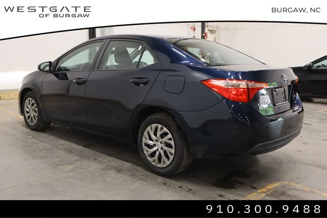 2019 Toyota Corolla LE photo 3