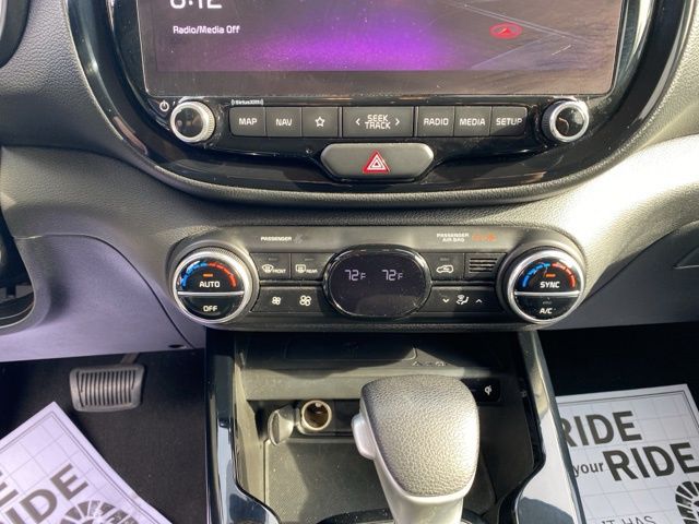 2023 Kia Soul S - Photo 32