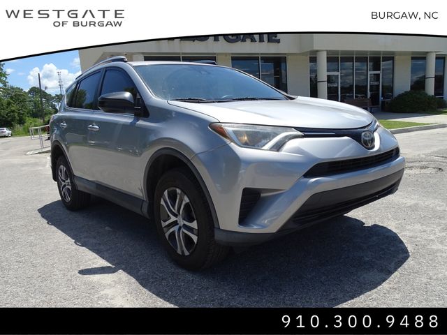 2018 Toyota RAV4 LE photo 2