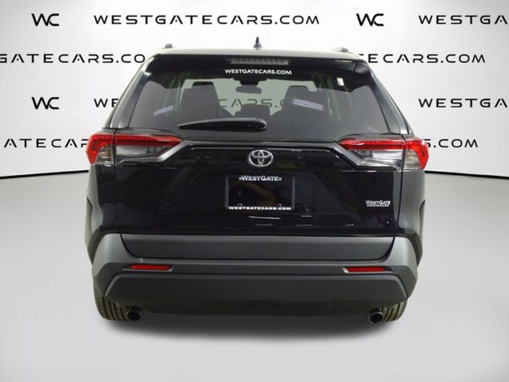 Used 2021 Toyota RAV4 LE SUV