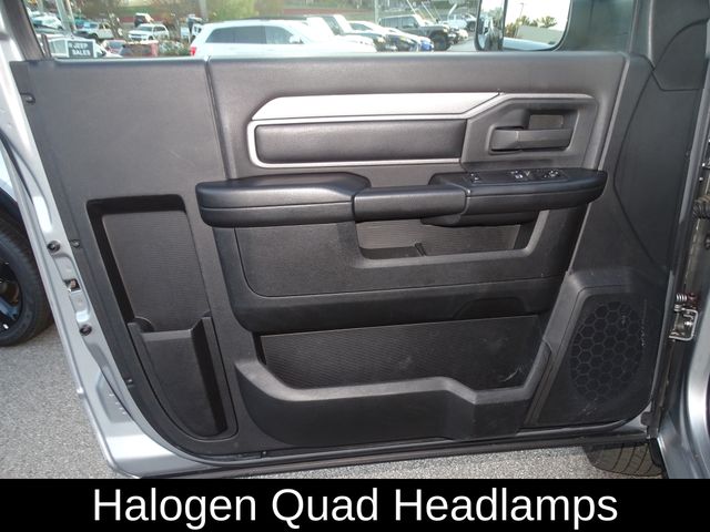 2022 RAM Ram 3500 Chassis Cab Tradesman - Photo 11