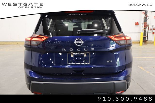 2024 Nissan Rogue SV photo 3