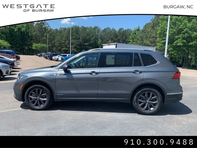 2022 Volkswagen Tiguan SE photo 4