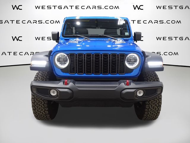 2024 Jeep Wrangler Rubicon photo 2