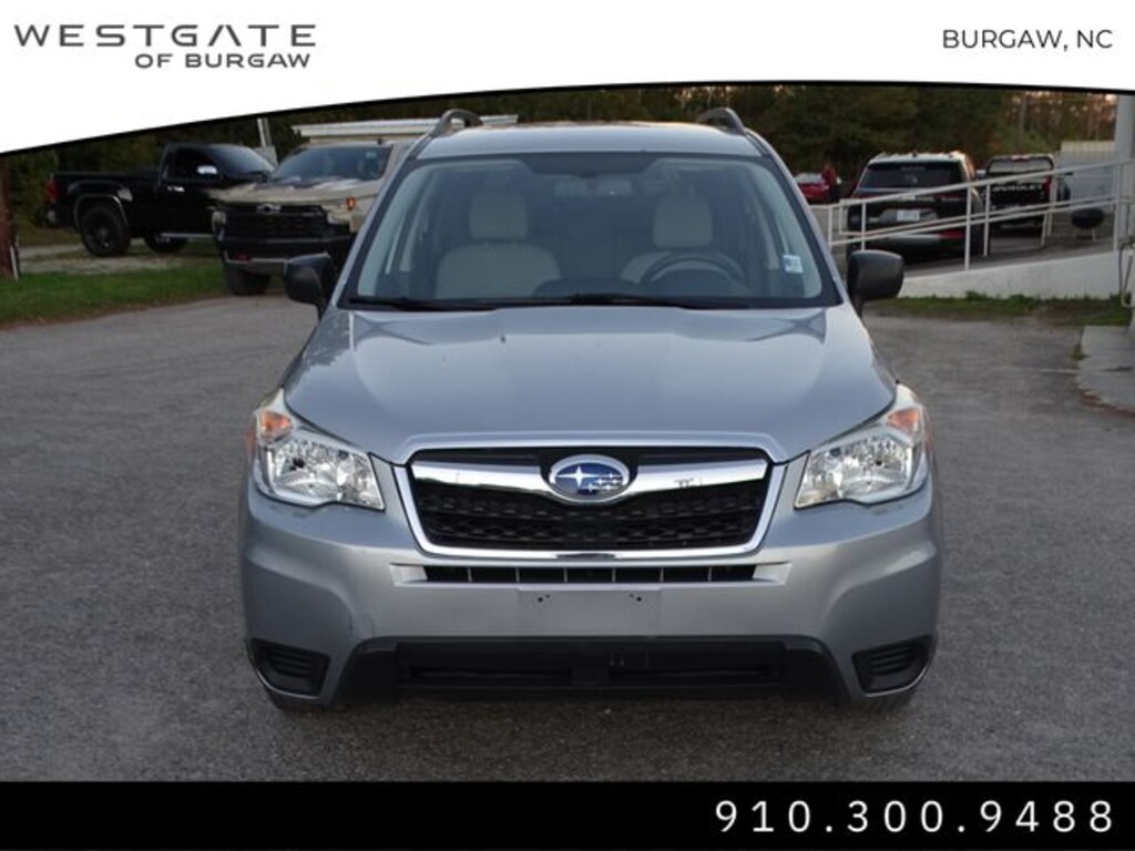 Used 2015 Subaru Forester 2.5i (CVT) SUV