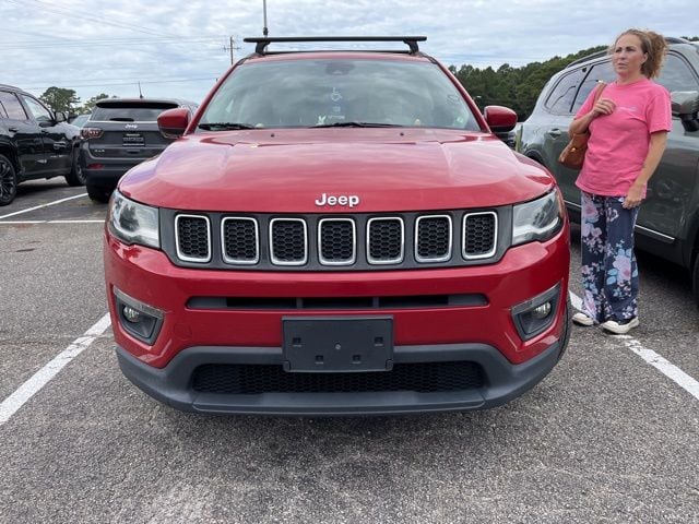 Used 2018 Jeep Compass Latitude with VIN 3C4NJDBB8JT463887 for sale in Burgaw, NC