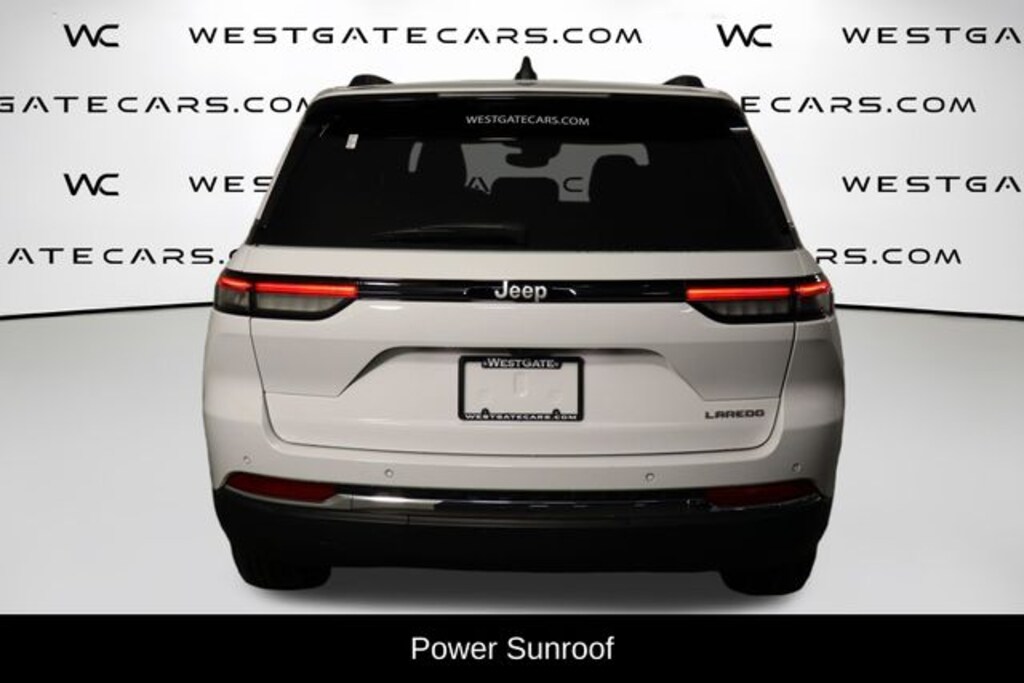 Used 2024 Jeep Grand Cherokee Laredo SUV