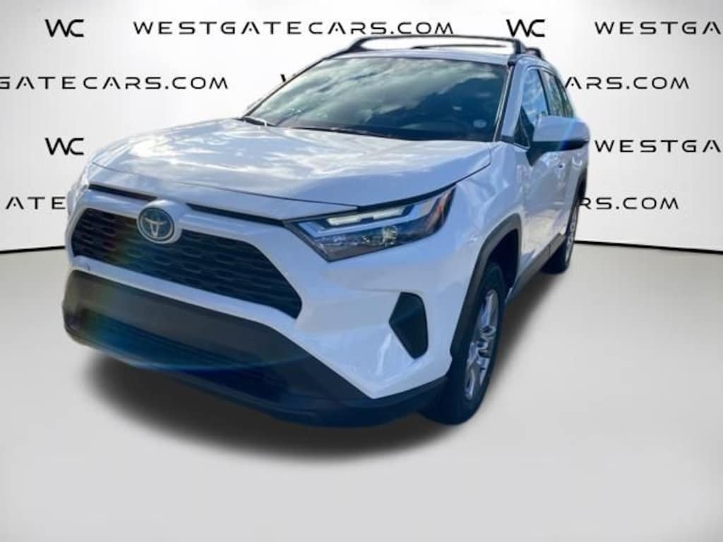 Used 2022 Toyota RAV4 Hybrid XLE SUV
