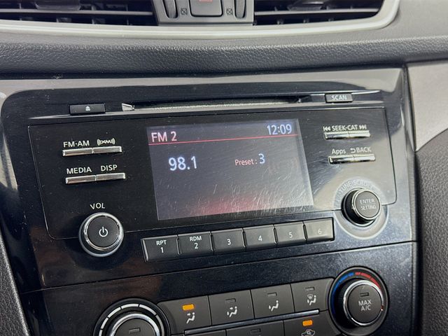 2016 Nissan Rogue S - Photo 32