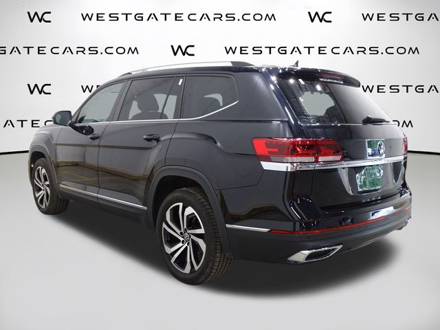 2023 Volkswagen Atlas SEL photo 3