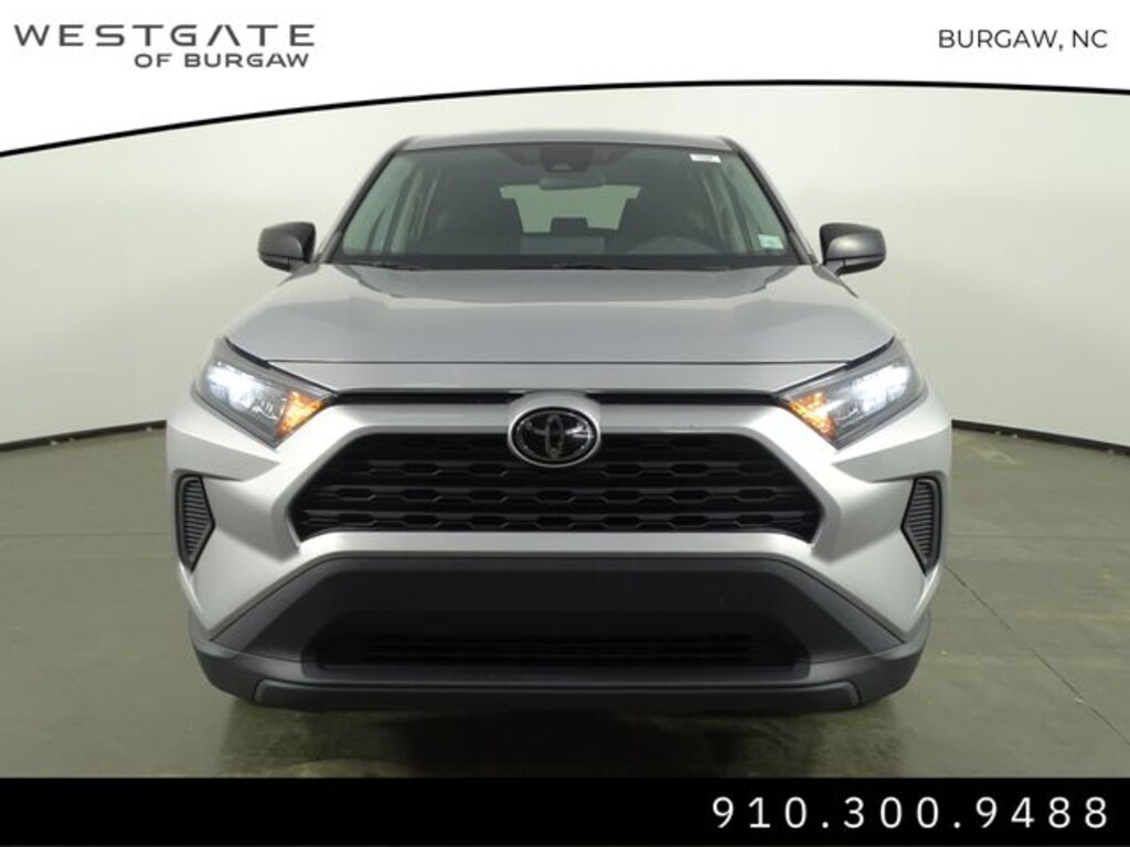 Used 2022 Toyota RAV4 LE SUV