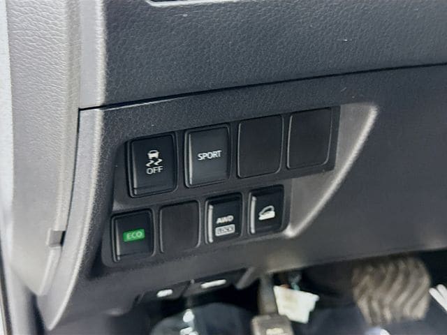 2016 Nissan Rogue S - Photo 18