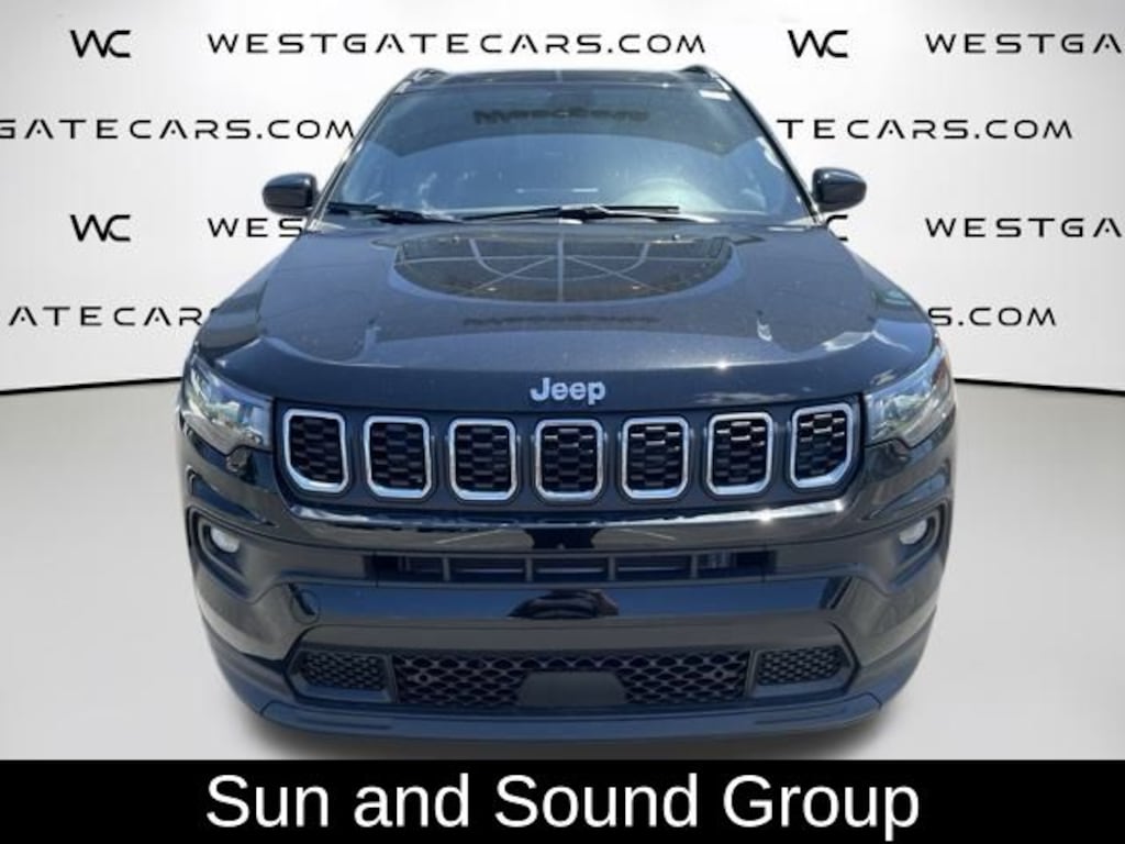 New 2024 Jeep Compass LATITUDE LUX 4X4 Sport Utility
