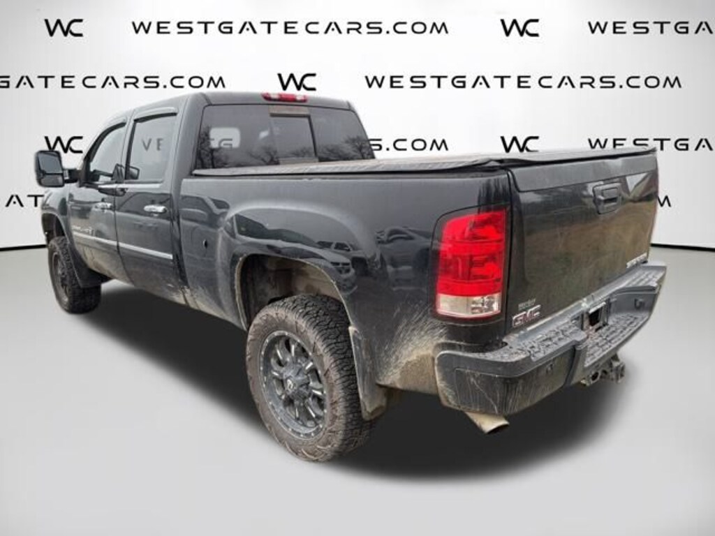 Used 2011 GMC Sierra 2500HD Denali Truck Crew Cab