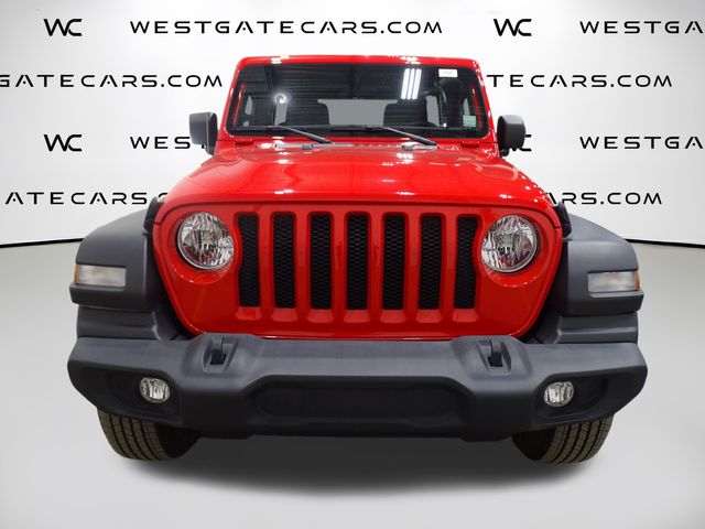 2022 Jeep Wrangler Unlimited Sport photo 2