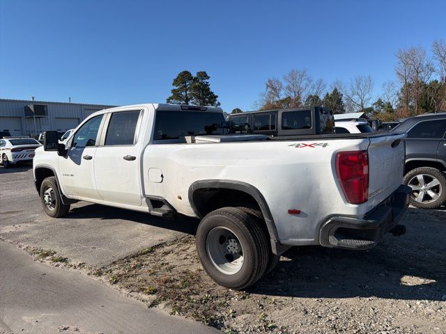 2021 Chevrolet Silverado 3500HD Work Truck photo 3
