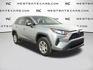 2022 Toyota RAV4 LE SUV