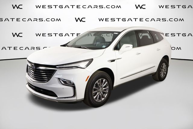 2023 Buick Enclave Essence's photo