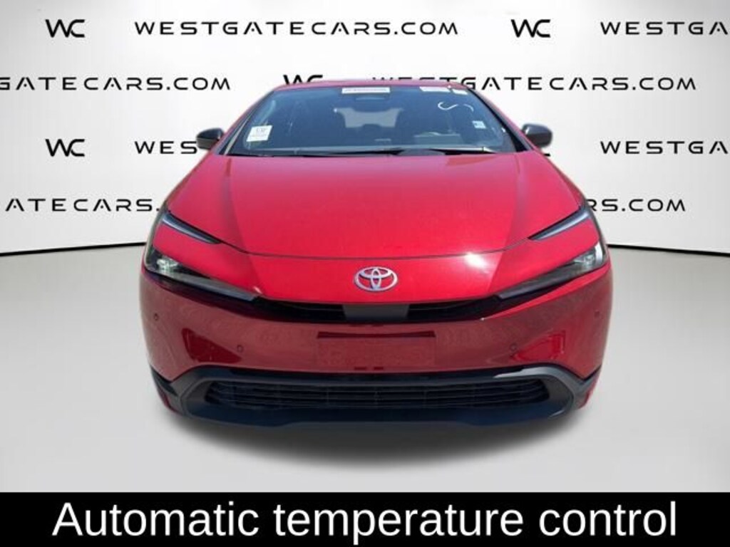 Used 2024 Toyota Prius XLE Hatchback
