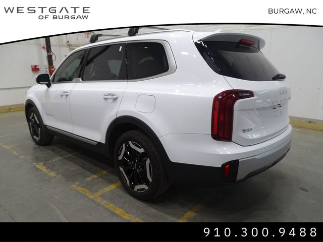 2024 Kia Telluride S photo 3