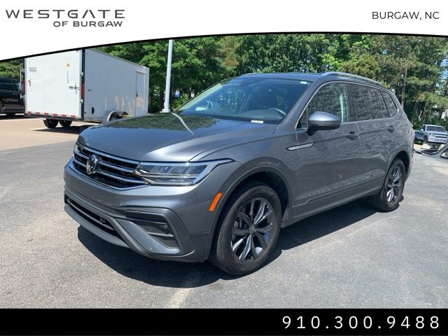 2022 Volkswagen Tiguan SE photo 3