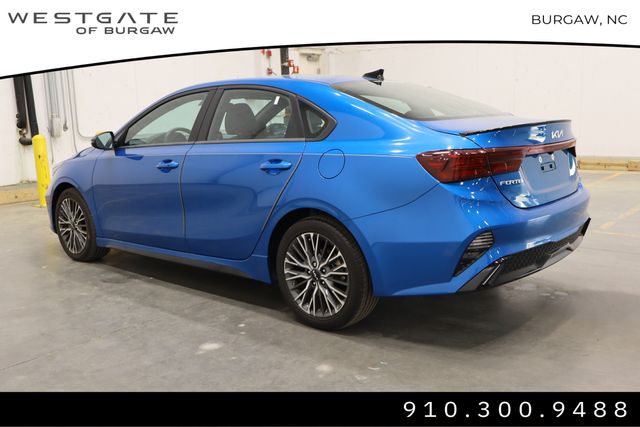 2023 Kia Forte GT-Line photo 3