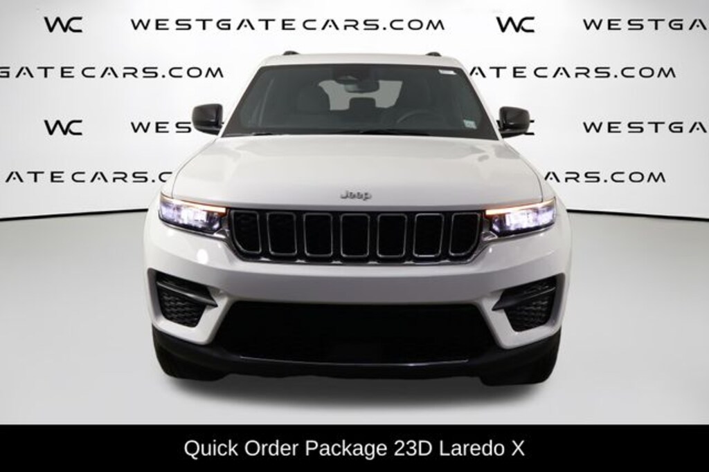 Used 2024 Jeep Grand Cherokee Laredo SUV