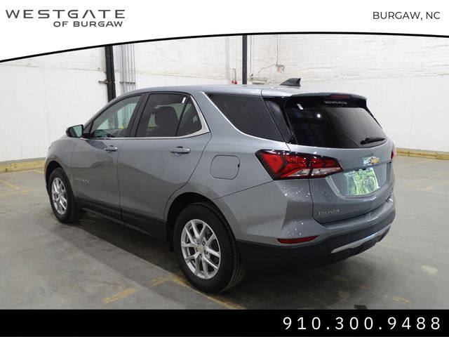 2023 Chevrolet Equinox LT photo 3