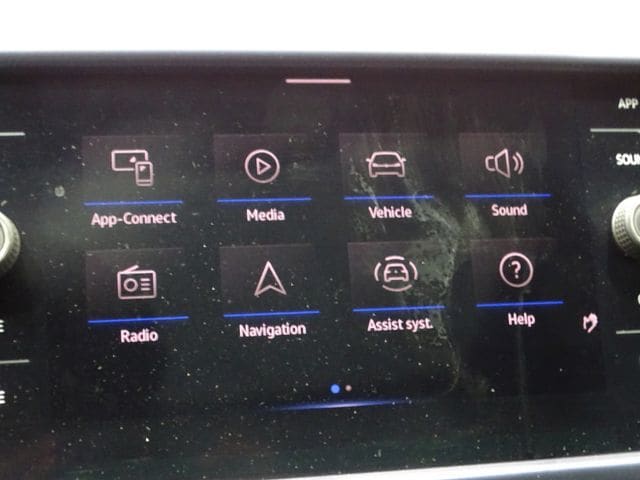 2022 Volkswagen Taos SE - Photo 34