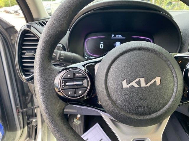 2023 Kia Soul S - Photo 28
