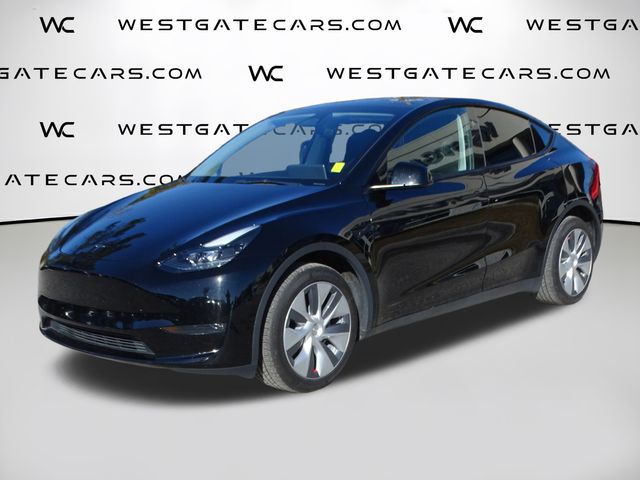 2023 Tesla Model Y Long Range's photo