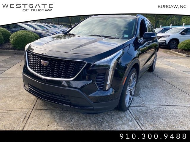 2023 Cadillac XT4 Sport photo 4