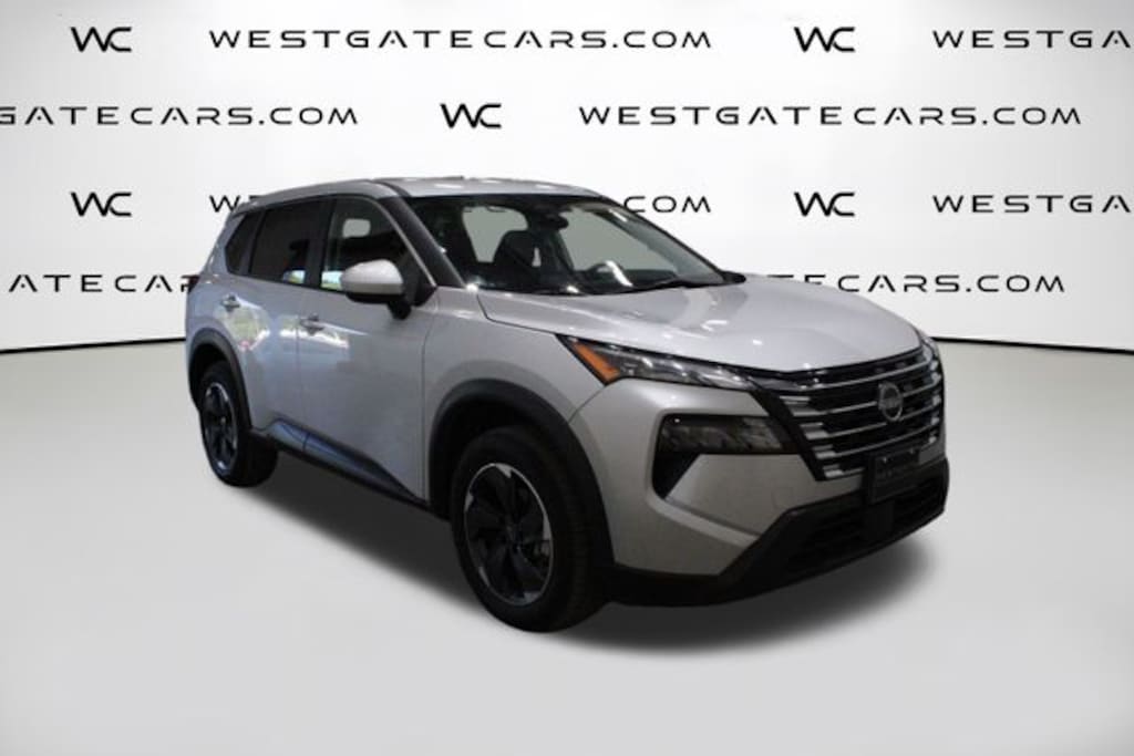 Used 2024 Nissan Rogue SV SUV