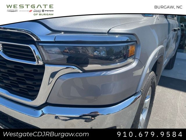 2025 Ram 1500 Big Horn photo 4