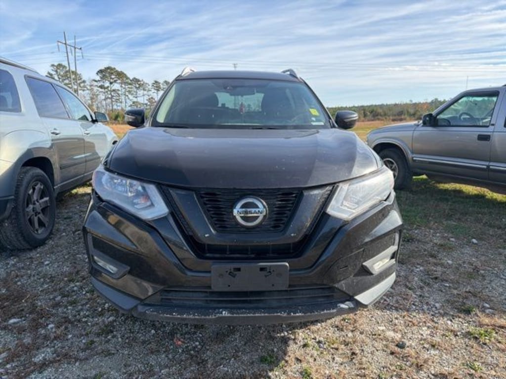 Used 2019 Nissan Rogue SV SUV