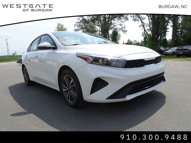 Used 2022 Kia FORTE LXS with VIN 3KPF24AD7NE491355 for sale in Burgaw, NC