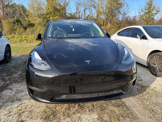 2023 Tesla Model Y Long Range photo 2
