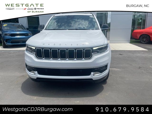 2024 Jeep Wagoneer L photo 3