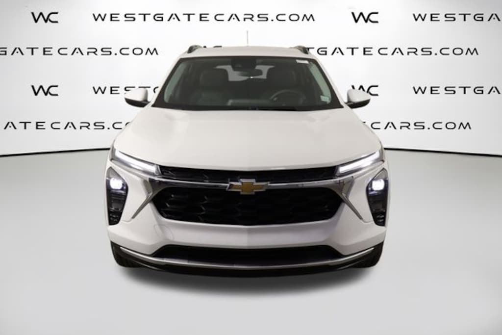 Used 2026 Chevrolet Trax LT SUV