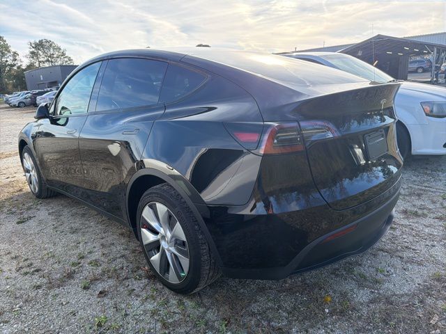 2023 Tesla Model Y Long Range photo 3