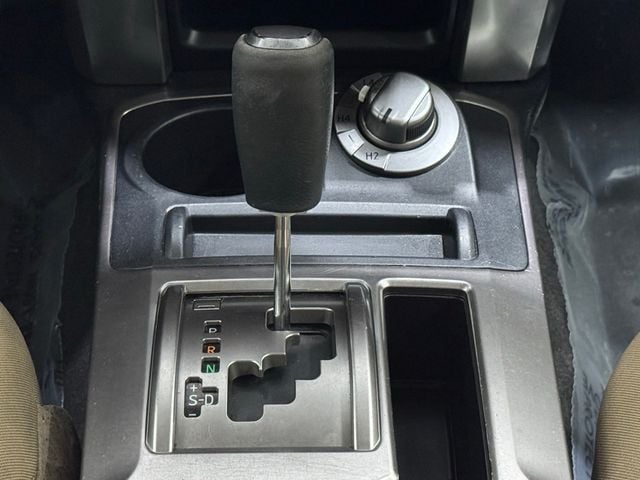 2019 Toyota 4Runner SR5 - Photo 37