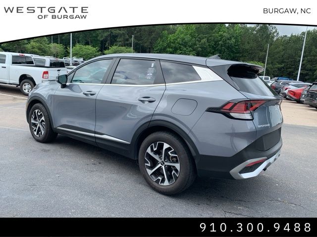 2023 Kia Sportage EX photo 4