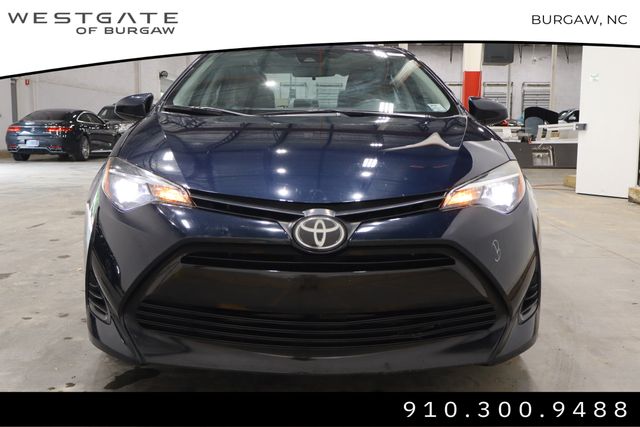 2019 Toyota Corolla LE photo 2