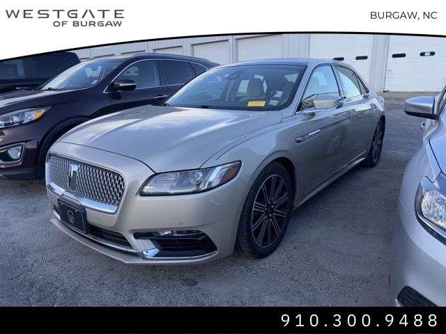 2017 Lincoln Continental Reserve photo 2